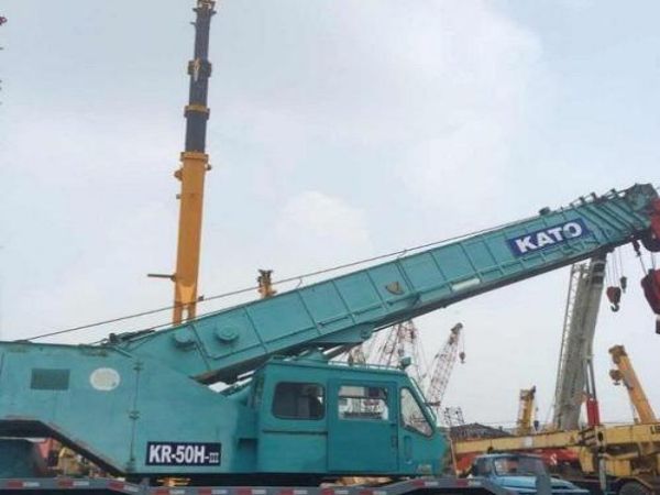 栖霞市吊车电话_工厂设备搬迁移位选择吊车出租更